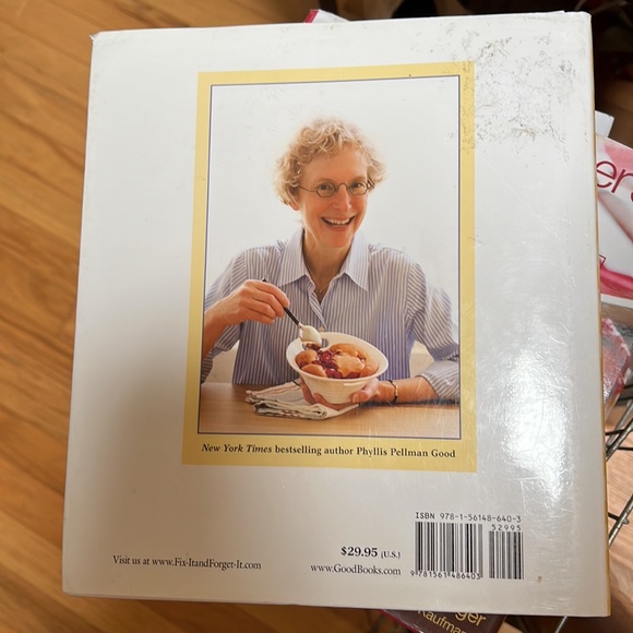 Fix-It and Forget It Big CookBook - Picture 5 of 10